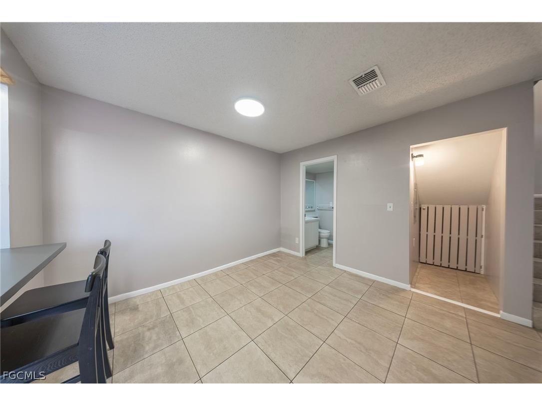 1570 Park Meadows Drive #1 Fort Myers FL 33907 2026011792 image8