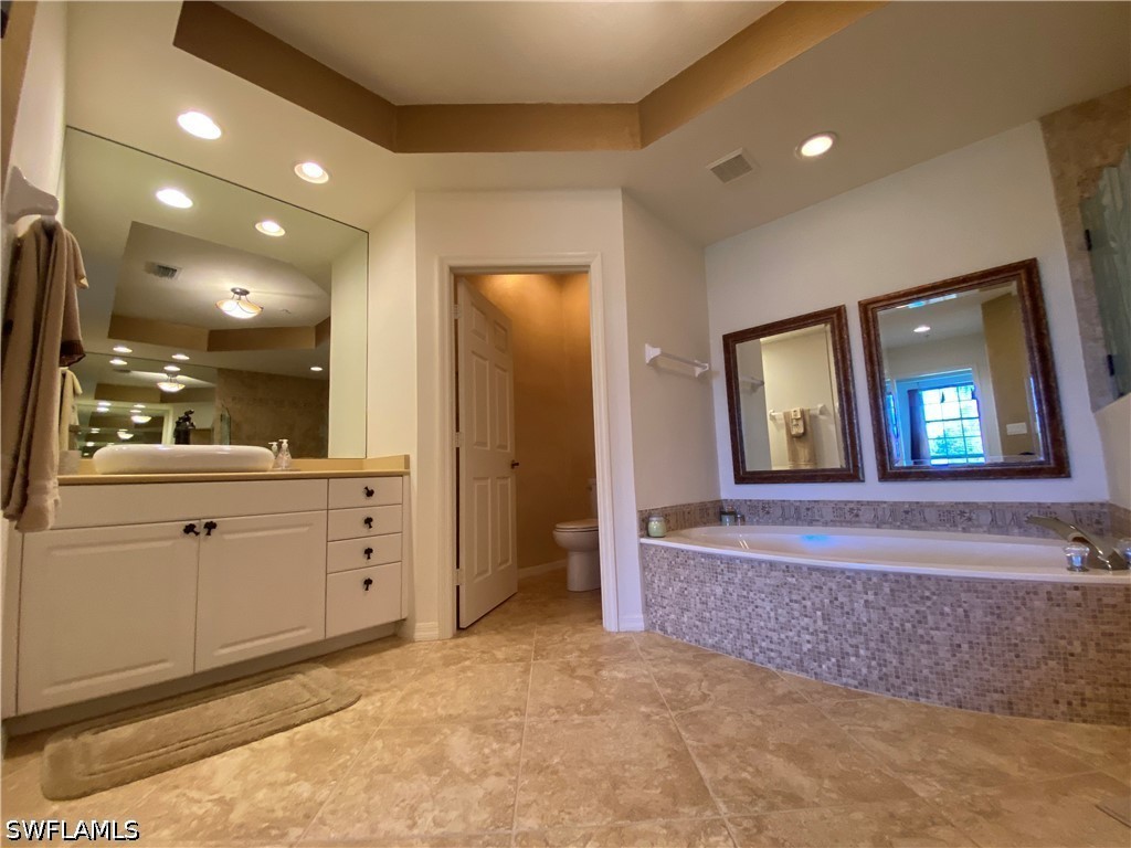 1570 Winding Oaks Way #201 Naples FL 34109 226020053 image23