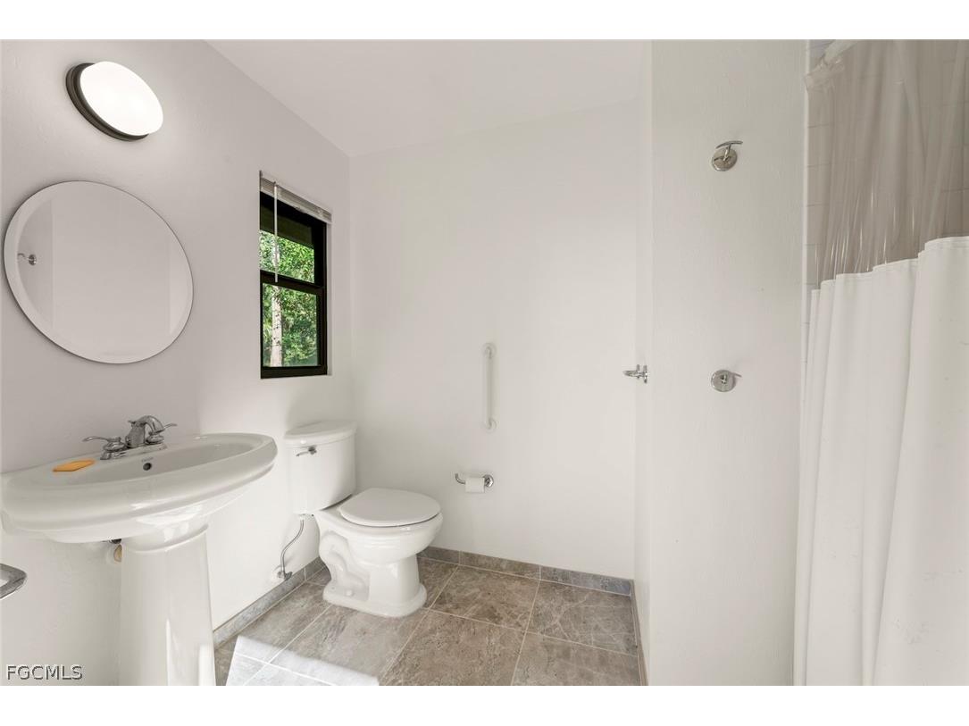 15700 Kilmarnock Drive Fort Myers FL 33912 2025019814 image45