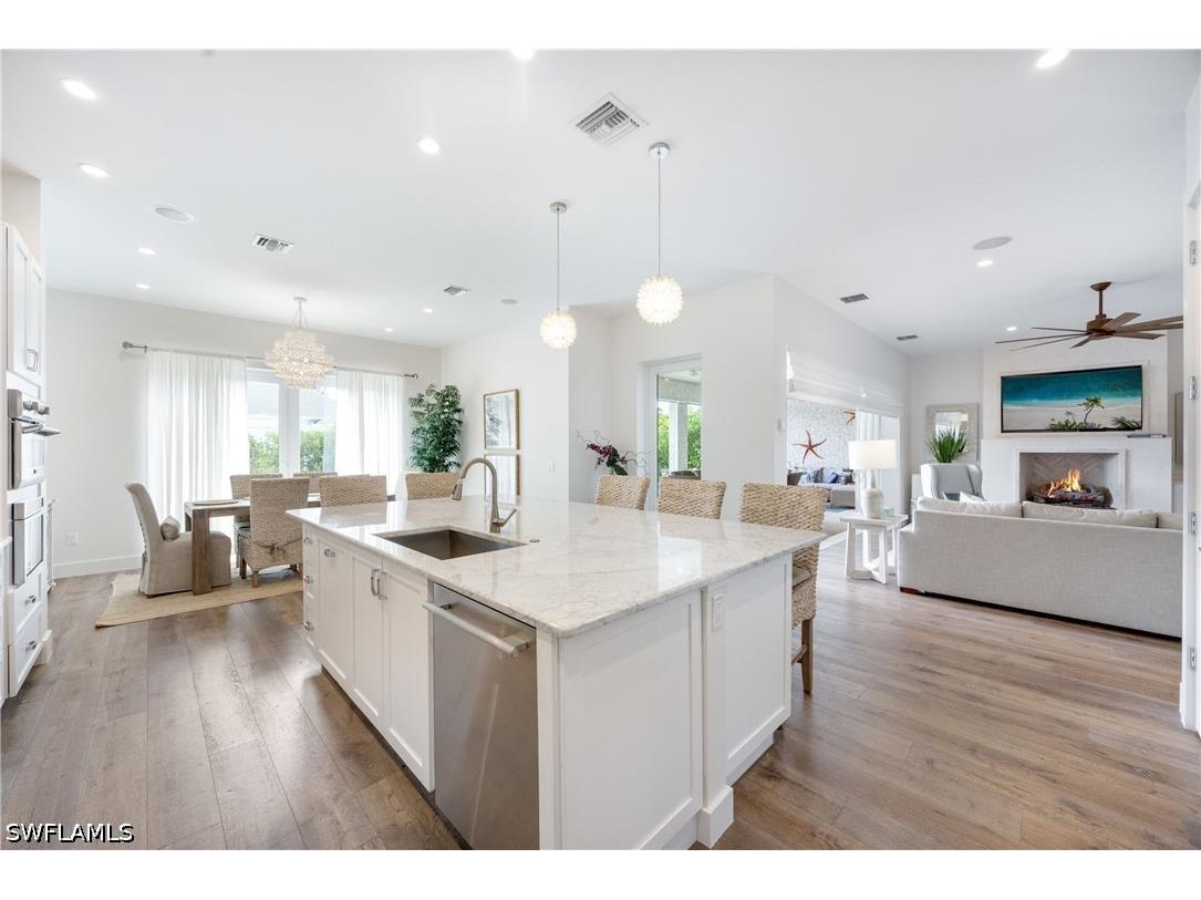 1571 Bonita Lane Naples FL 34102 226020614 image6