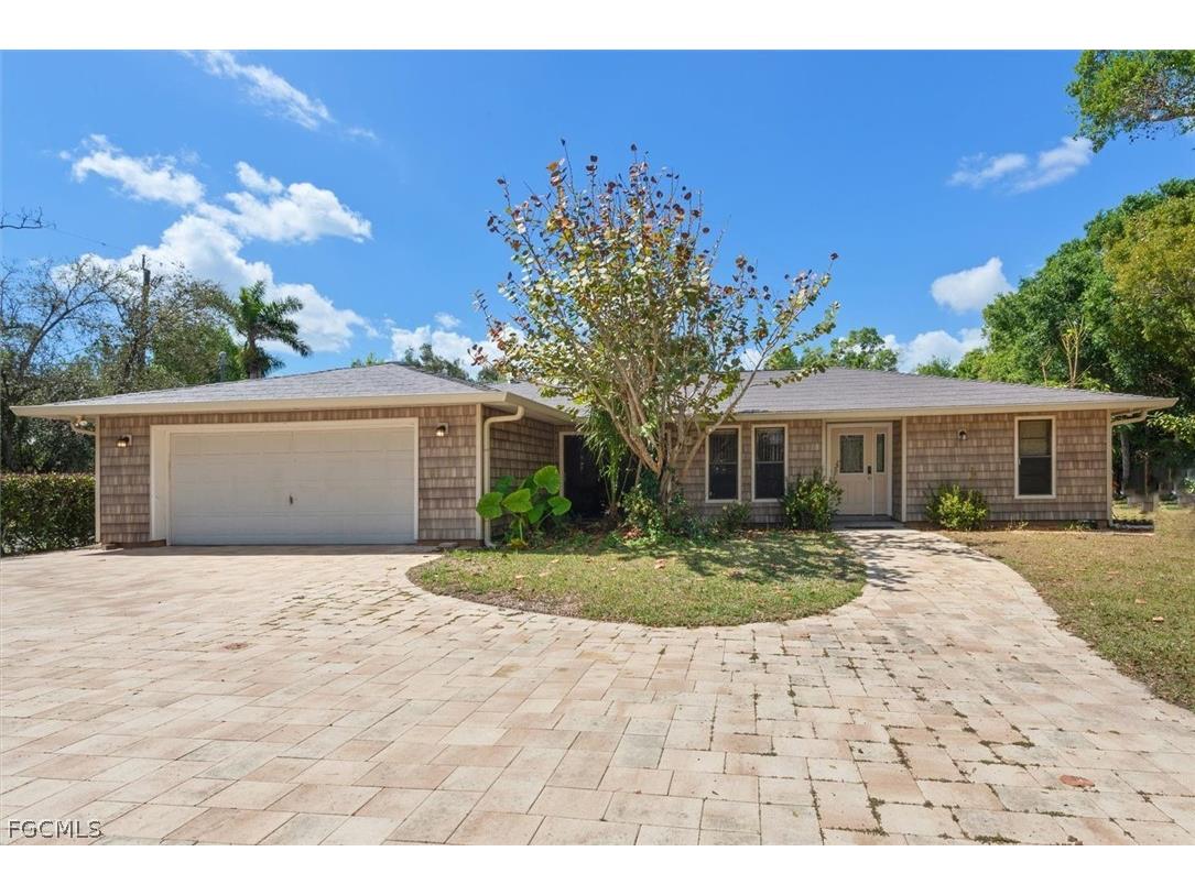 15710 Shamrock Drive Fort Myers FL 33912 2026012279 image10