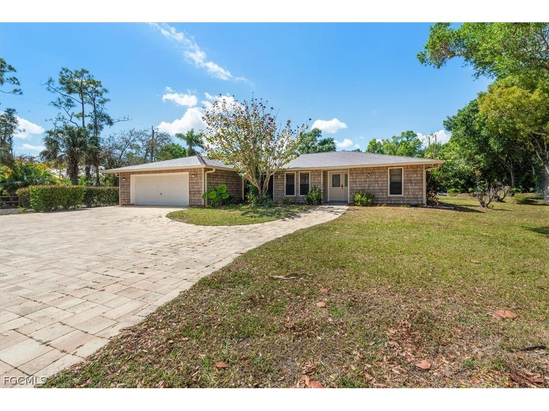 15710 Shamrock Drive Fort Myers FL 33912 2026012279 image11