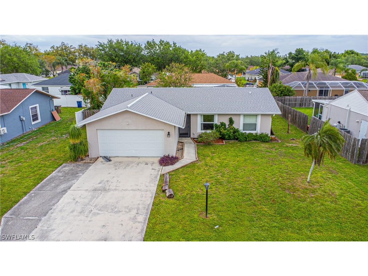 15713 Coral Vine Lane Fort Myers FL 33905 224031125 image1