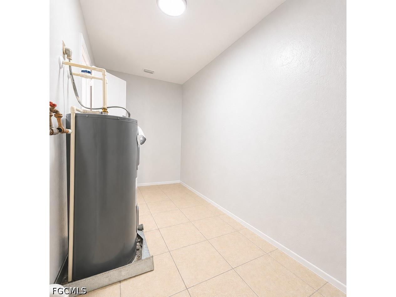 1572 Cypress Drive Fort Myers FL 33907 2026028850 image16
