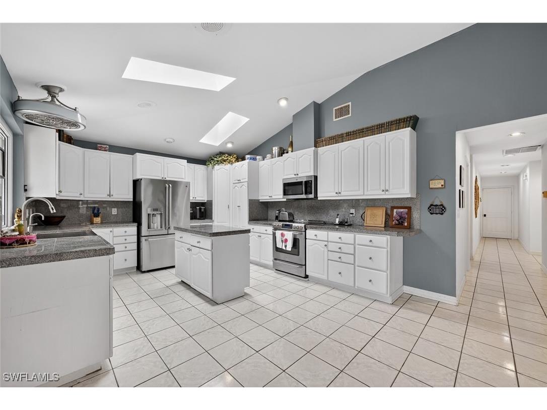 15721 Lockmaben Avenue Fort Myers FL 33912 225052727 image25