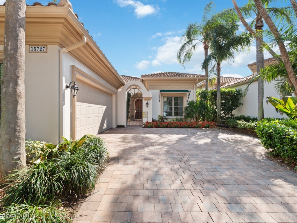 15727 Villoresi Way Naples FL 34110 225071654 image1