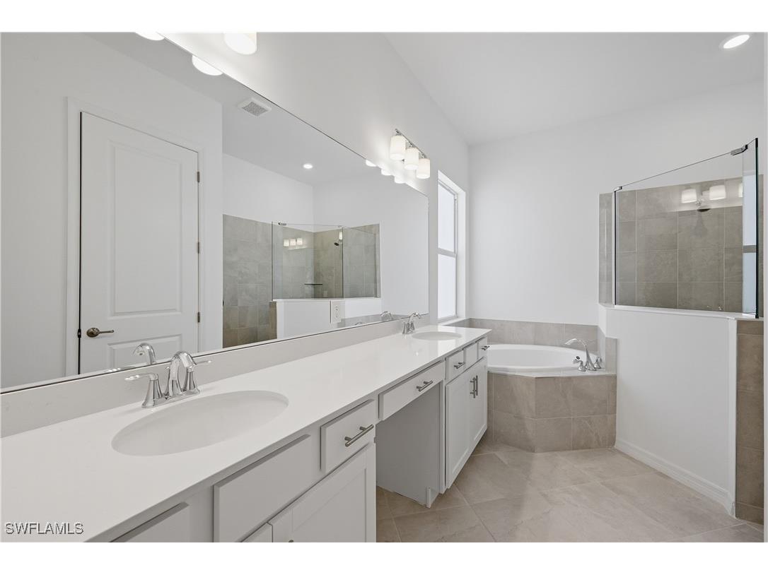 15729 Raveneli Court Fort Myers FL 33908 226005799 image16