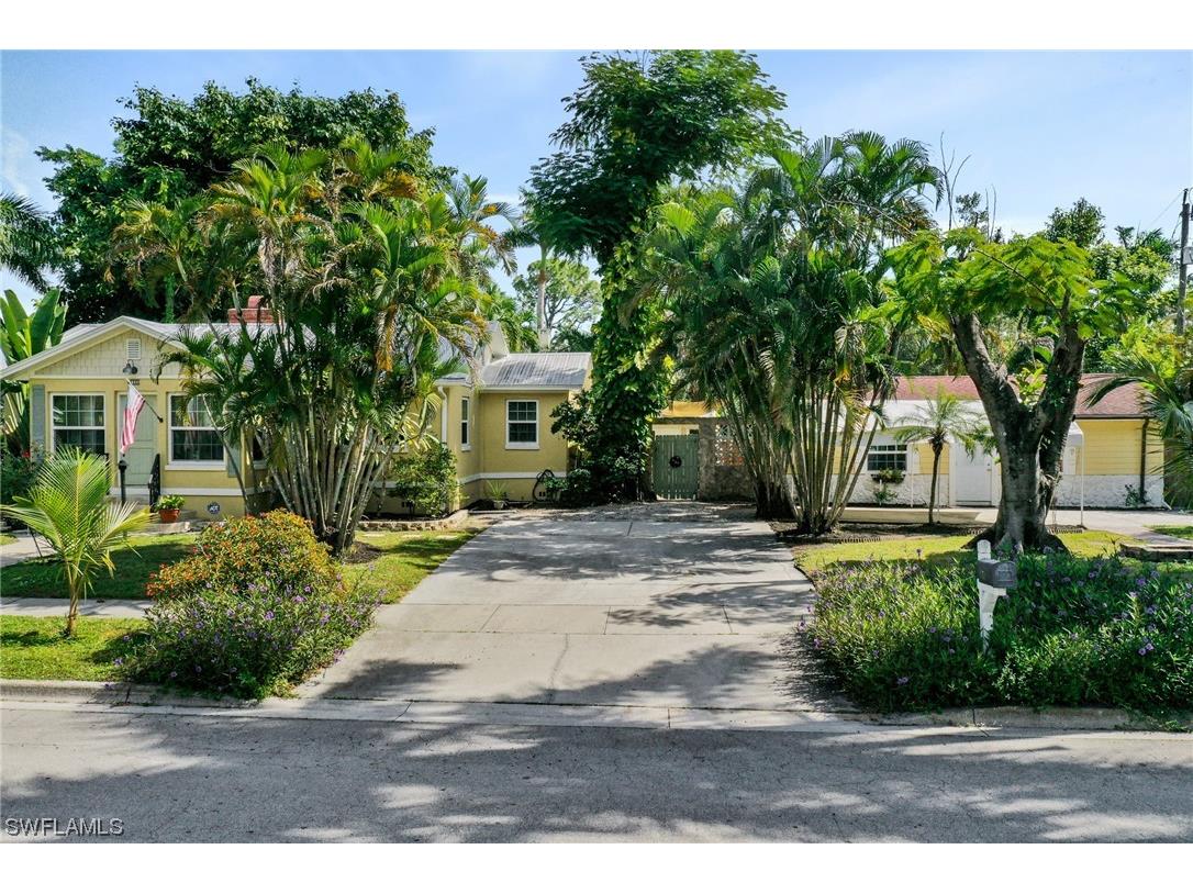 1573 Cranford Avenue Fort Myers FL 33916 223082088 image1