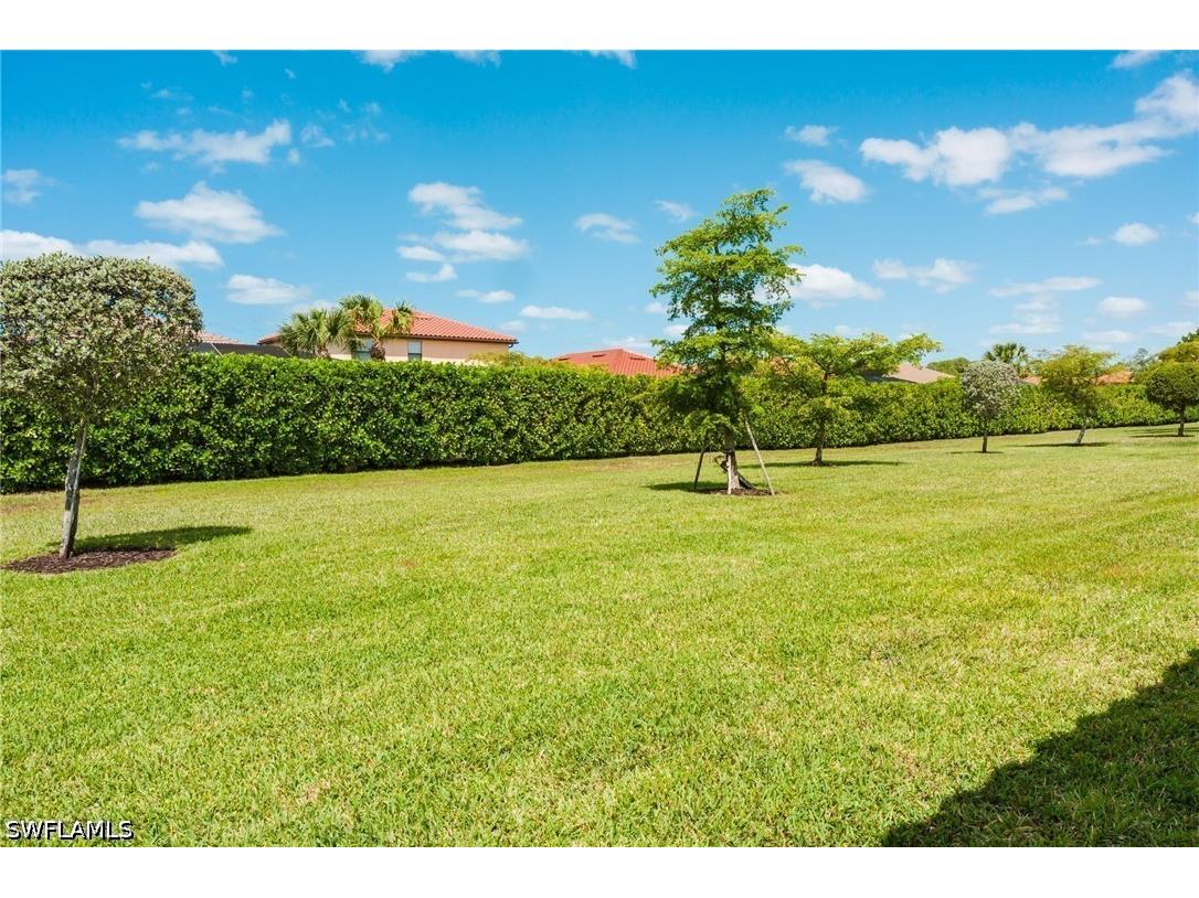1573 Vizcaya Lane Naples FL 34113 226015397 image20