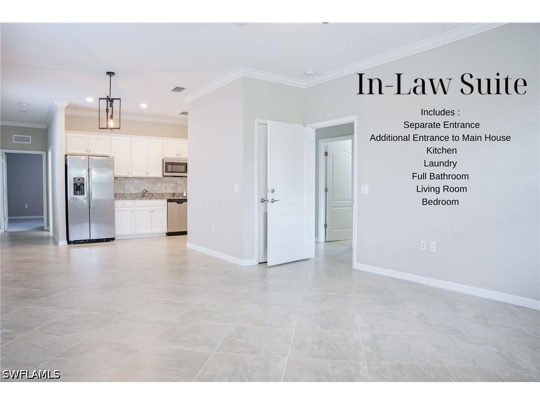 1573 Vizcaya Lane Naples FL 34113 226015397 image5