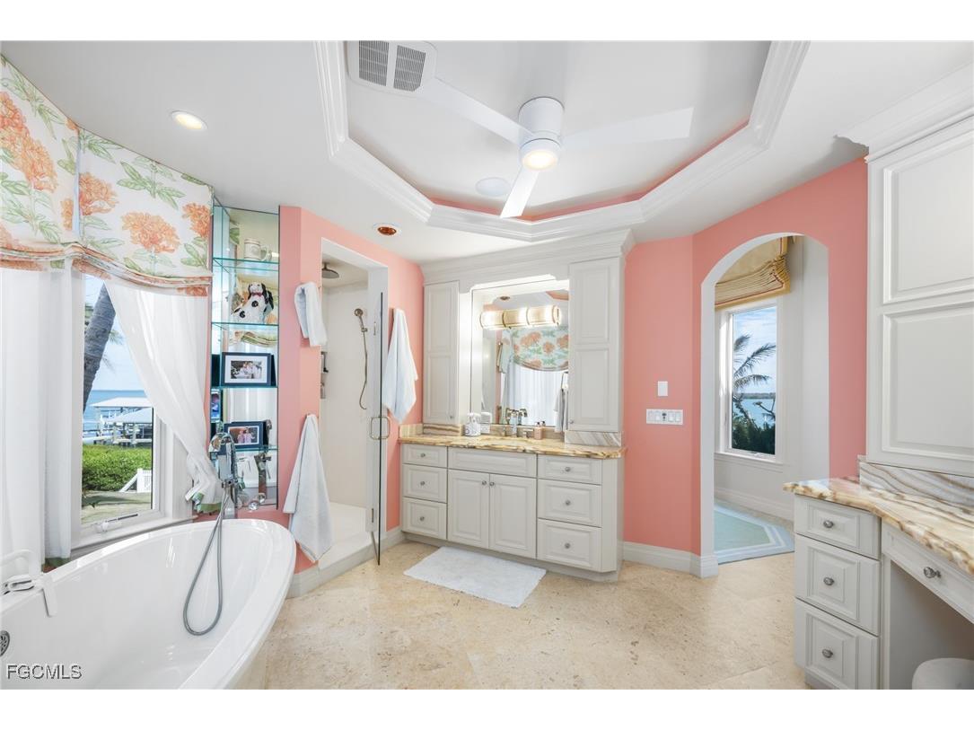 15735/737 Captiva Drive Captiva FL 33924 2025013848 image28