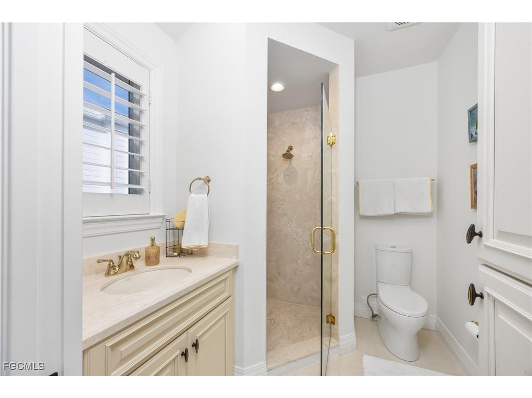 15735/737 Captiva Drive Captiva FL 33924 2025013848 image36