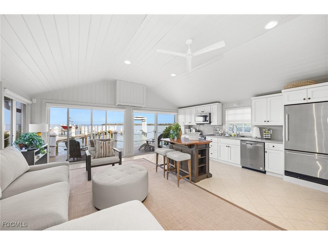 15735/737 Captiva Drive Captiva FL 33924 2025013848 image44