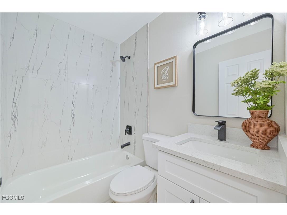 15736 Coral Vine Lane Fort Myers FL 33905 2025022345 image21