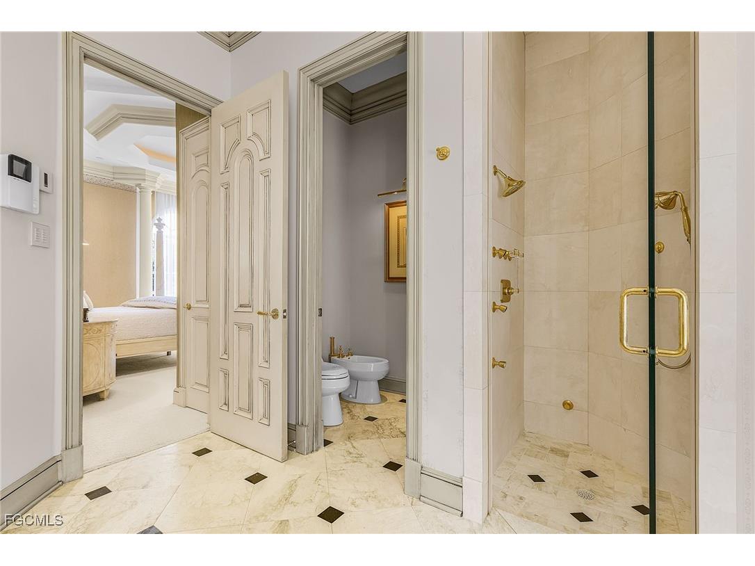 15736 Glenisle Way Fort Myers FL 33912 2026002328 image18