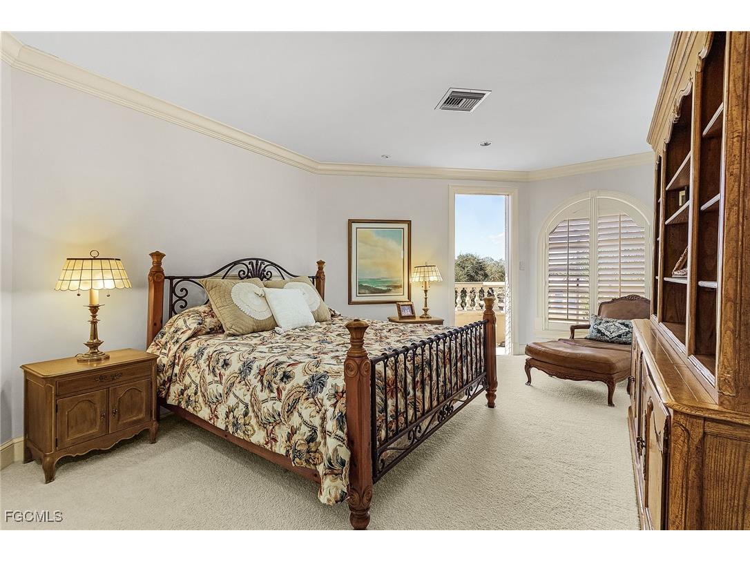 15736 Glenisle Way Fort Myers FL 33912 2026002328 image29