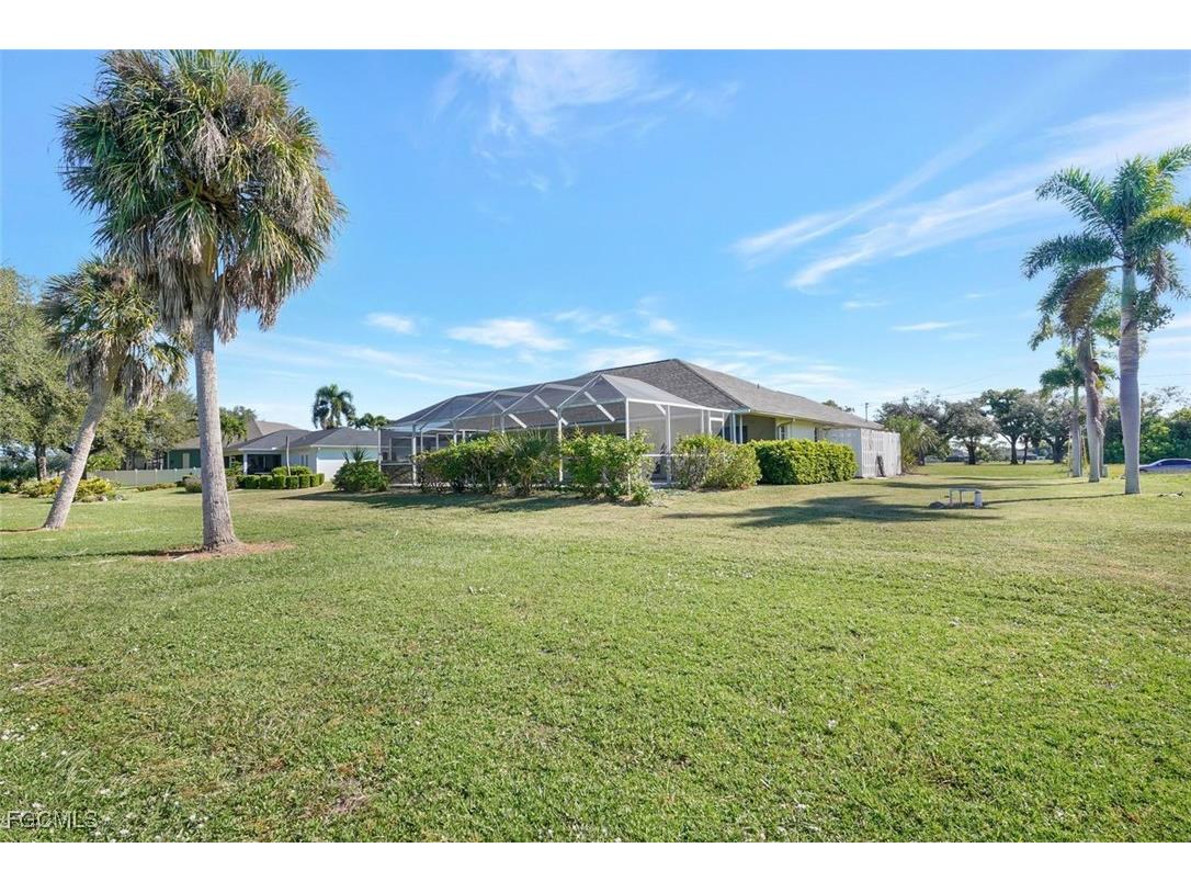 1574 NW 28th Avenue Cape Coral FL 33993 2025015236 image47