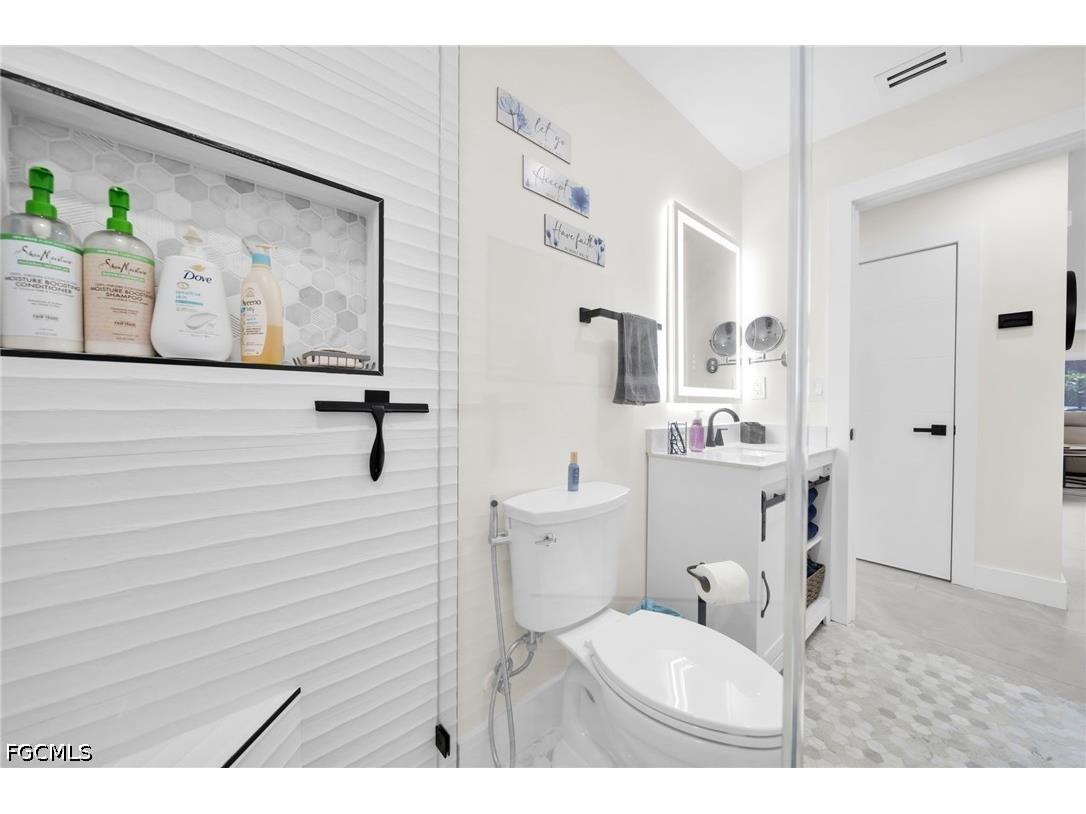 1574 Ricardo Avenue Fort Myers FL 33901 2026016510 image15
