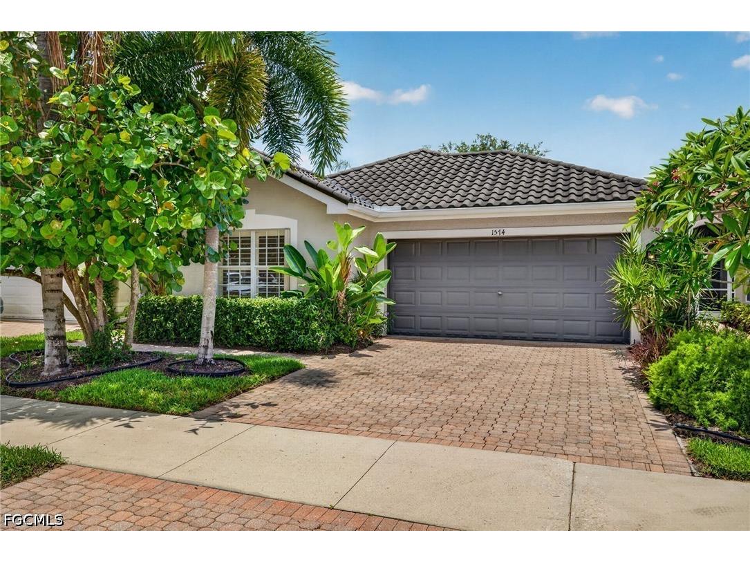 1574 Windamere Lane Naples FL 34119 2026025345 image1