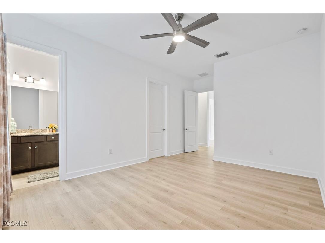 15745 Cortina Street Naples FL 34114 2025025902 image21