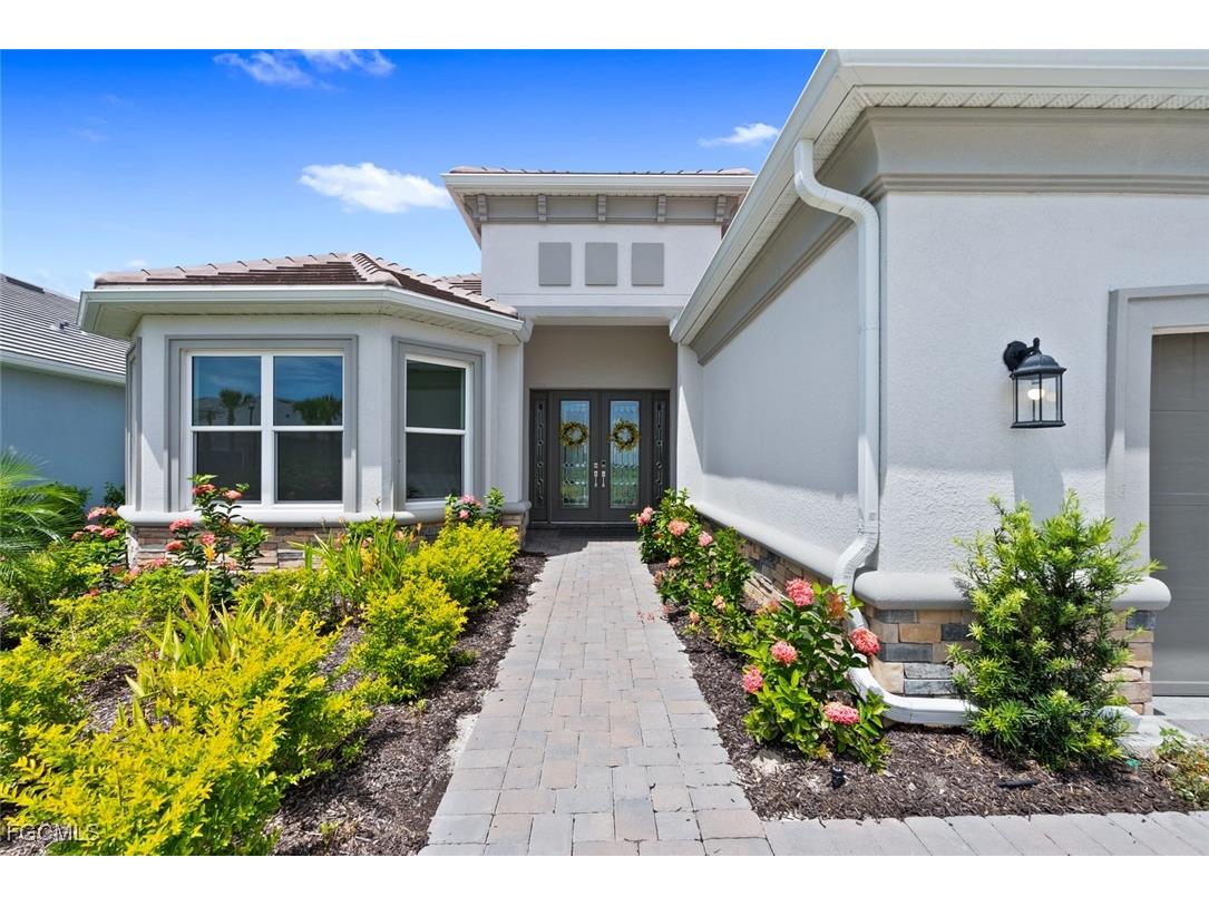 15745 Cortina Street Naples FL 34114 2025025902 image3