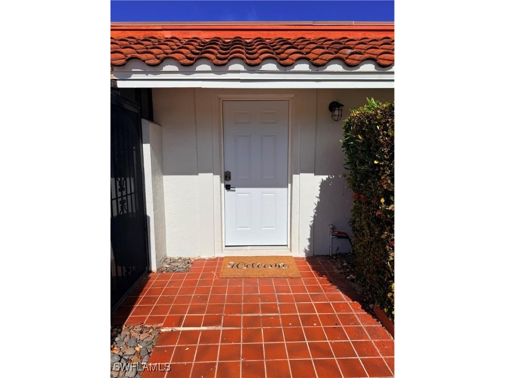 1575 Curlew Avenue W #1 Naples FL 34102 226003015 image15