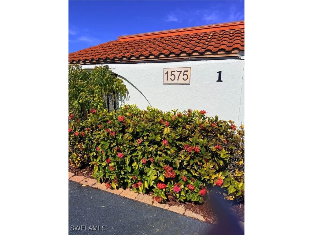 1575 Curlew Avenue W #1 Naples FL 34102 226003015 image16