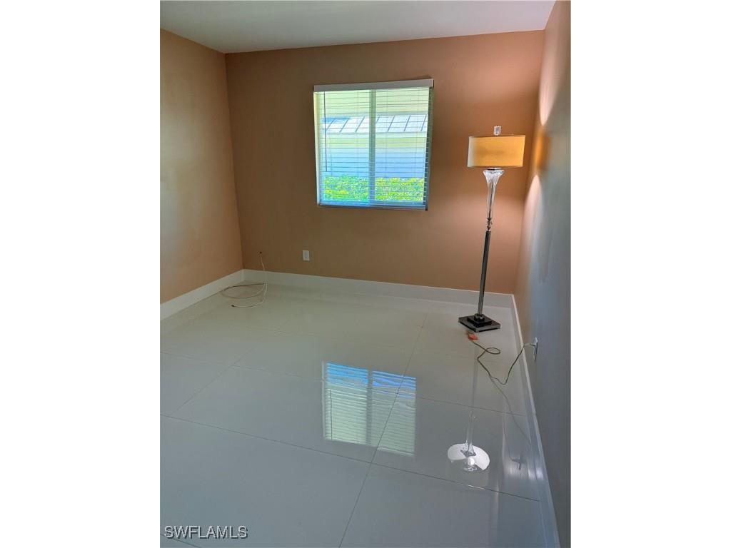 1575 Curlew Avenue W #1 Naples FL 34102 226003015 image28