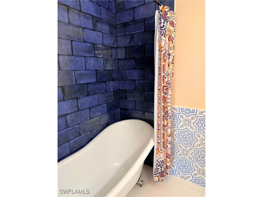 1575 Curlew Avenue W #1 Naples FL 34102 226003015 image33