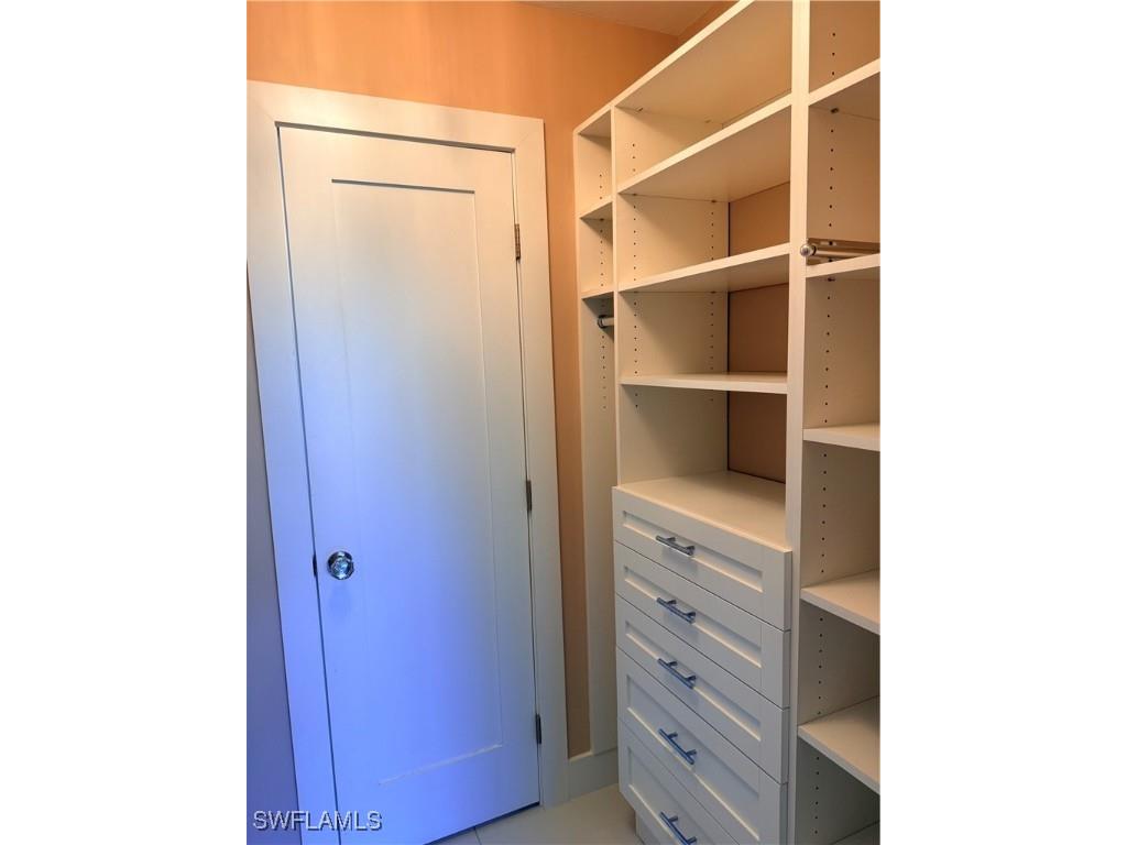 1575 Curlew Avenue W #1 Naples FL 34102 226003015 image37