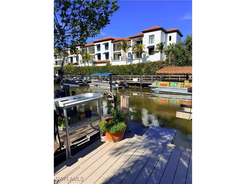 1575 Curlew Avenue W #1 Naples FL 34102 226003015 image8