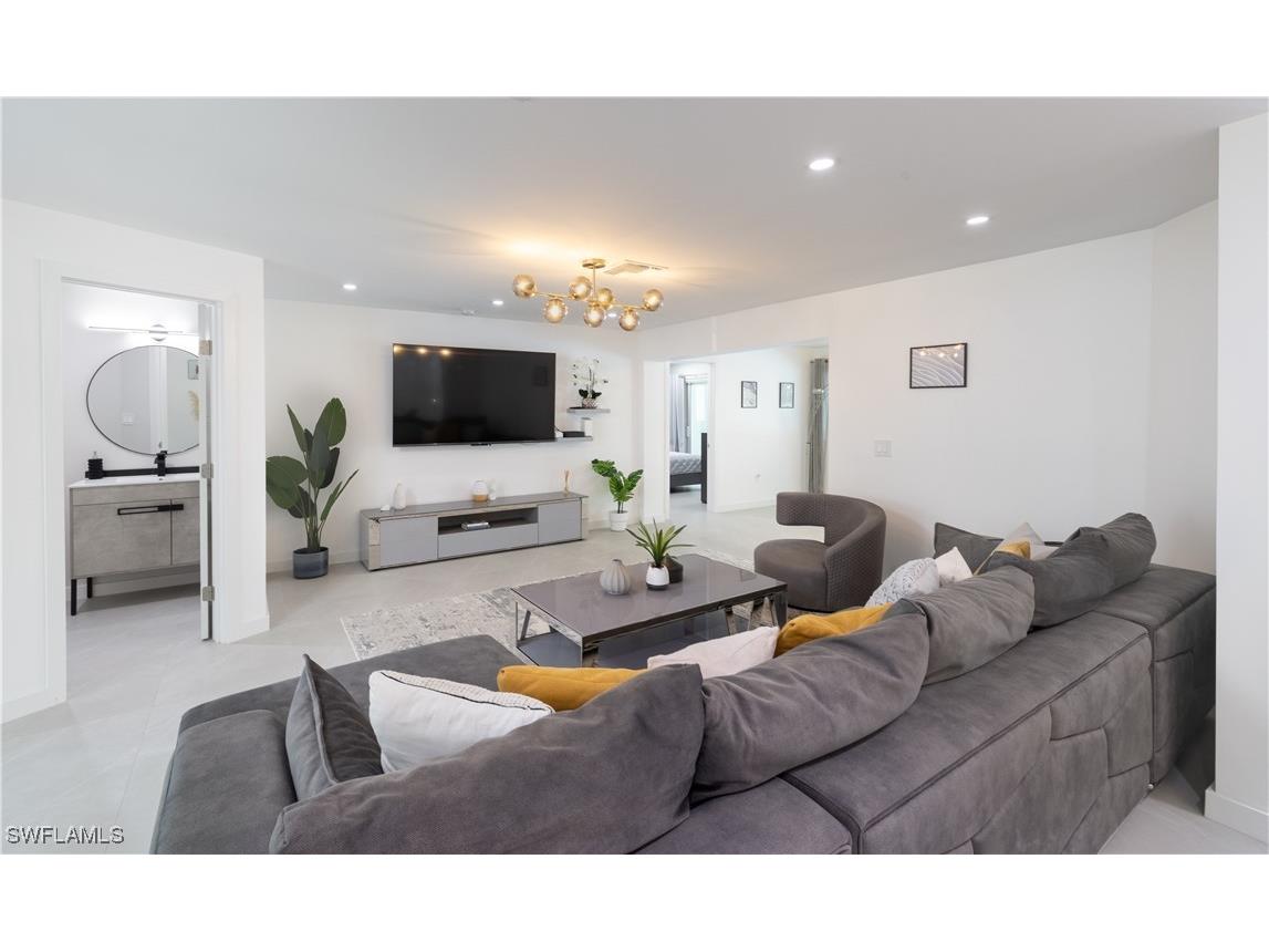 1575 Osprey Avenue Naples FL 34102 225055753 image10