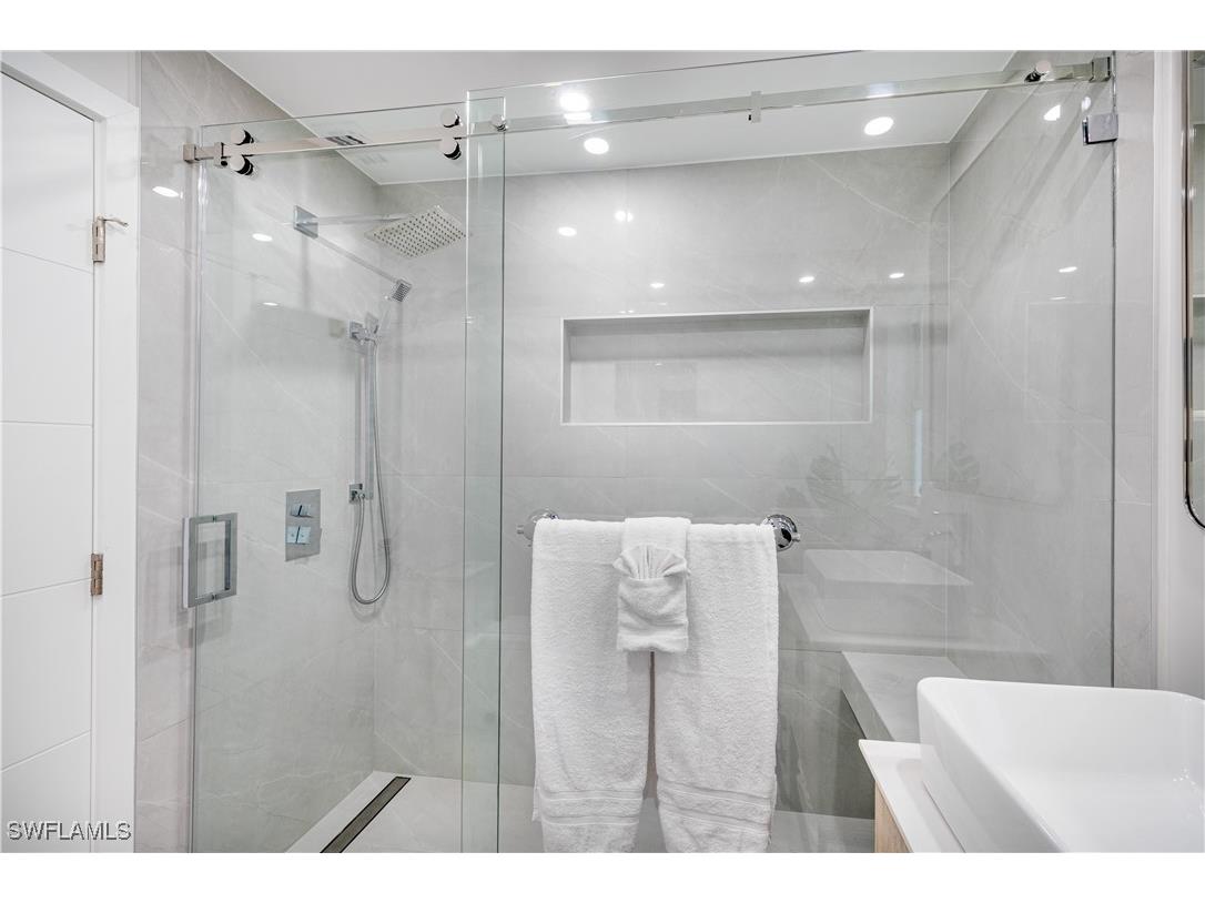 1575 Osprey Avenue Naples FL 34102 225055753 image17