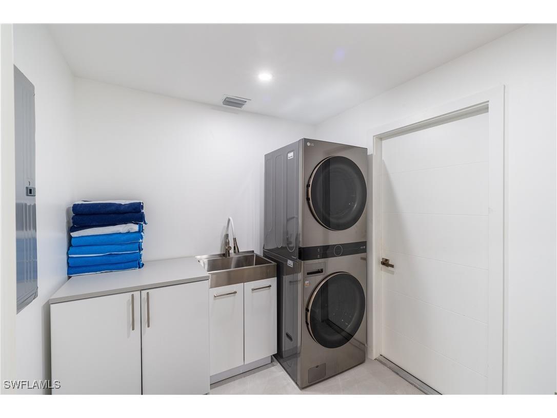 1575 Osprey Avenue Naples FL 34102 225055753 image27