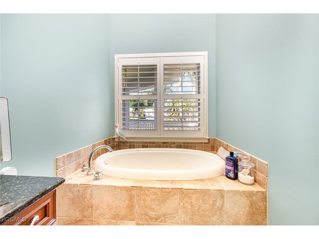 15753 Caloosa Creek Circle Fort Myers FL 33908 2025018710 image22