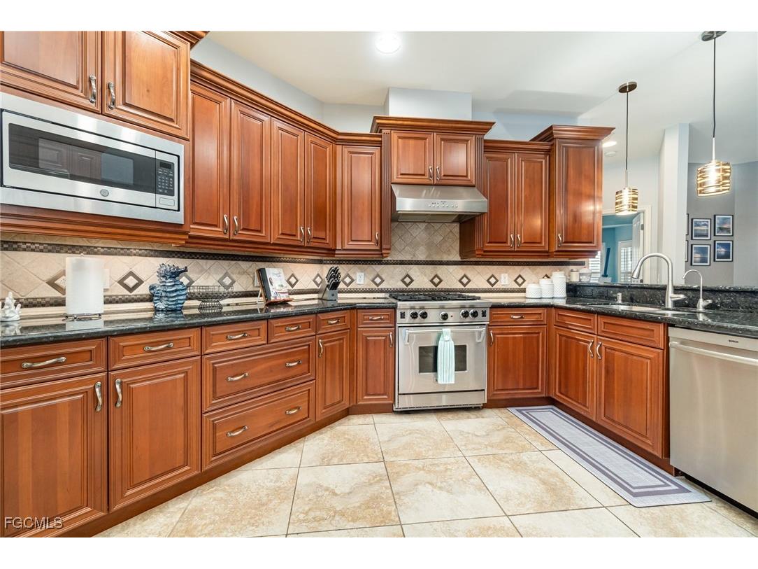 15753 Caloosa Creek Circle Fort Myers FL 33908 2025018710 image3