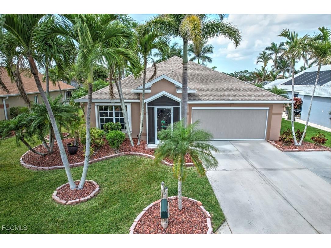 15773 Beachcomber Avenue Fort Myers FL 33908 2025019862 image1