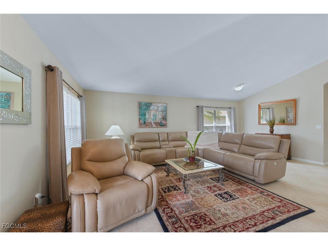 15773 Beachcomber Avenue Fort Myers FL 33908 2025019862 image6