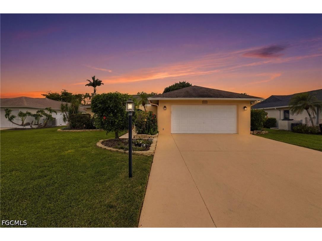 1579 Sautern Drive Fort Myers FL 33919 2026016360 image1