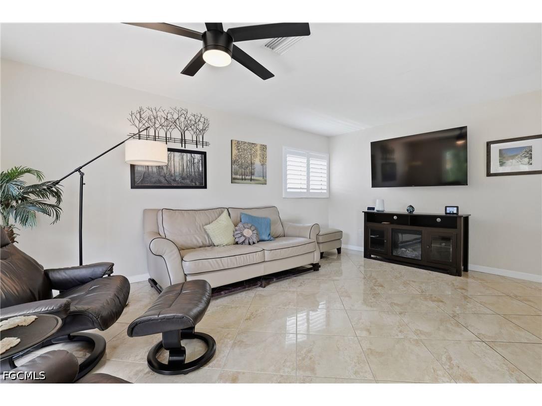 1579 Sautern Drive Fort Myers FL 33919 2026016360 image24