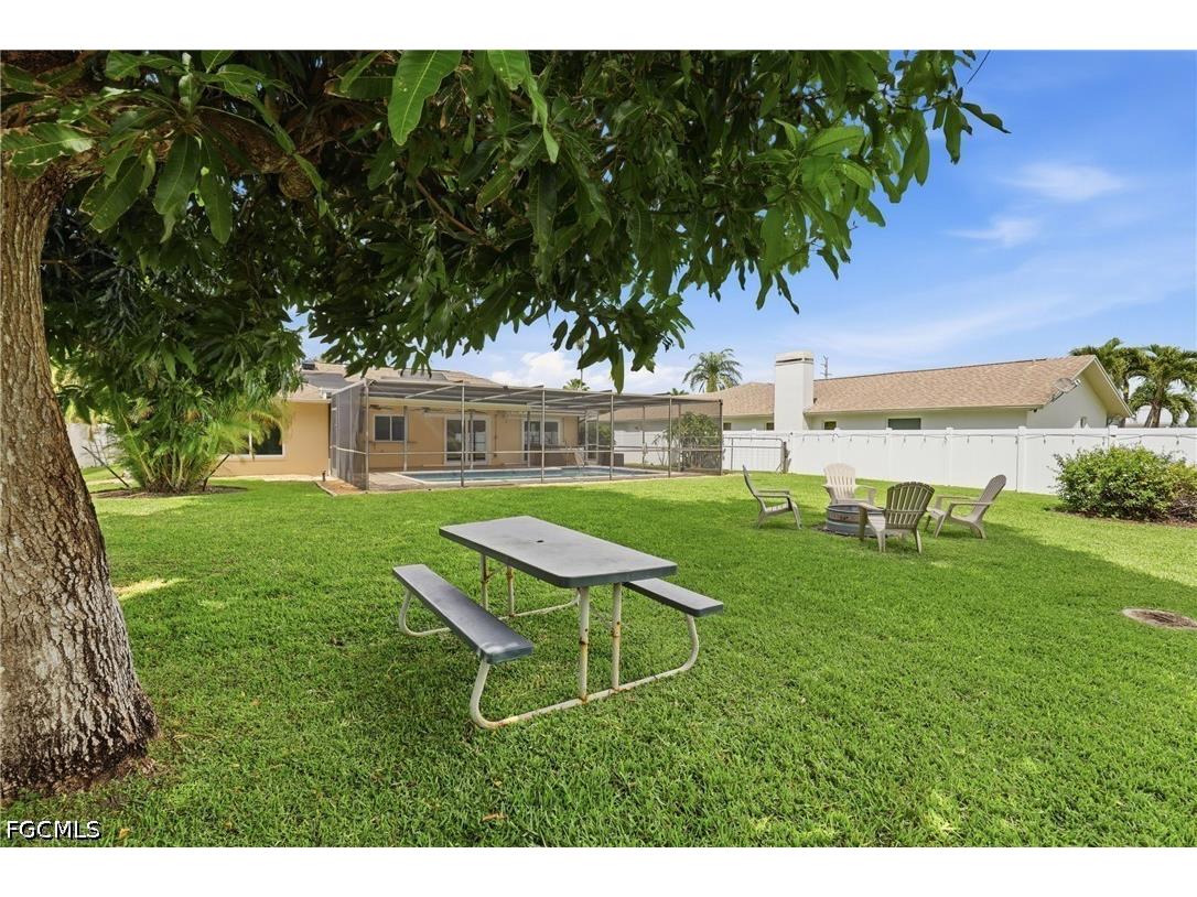 1579 Sautern Drive Fort Myers FL 33919 2026016360 image40