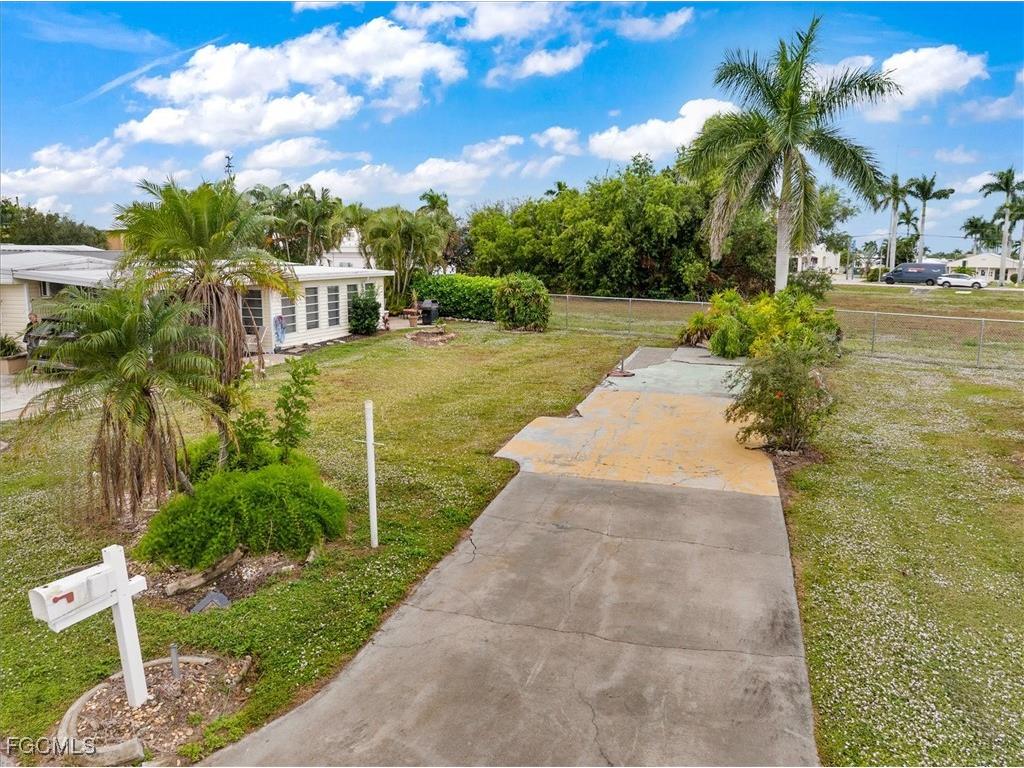 158 Adrienne Drive Fort Myers FL 33908 224075725 image7