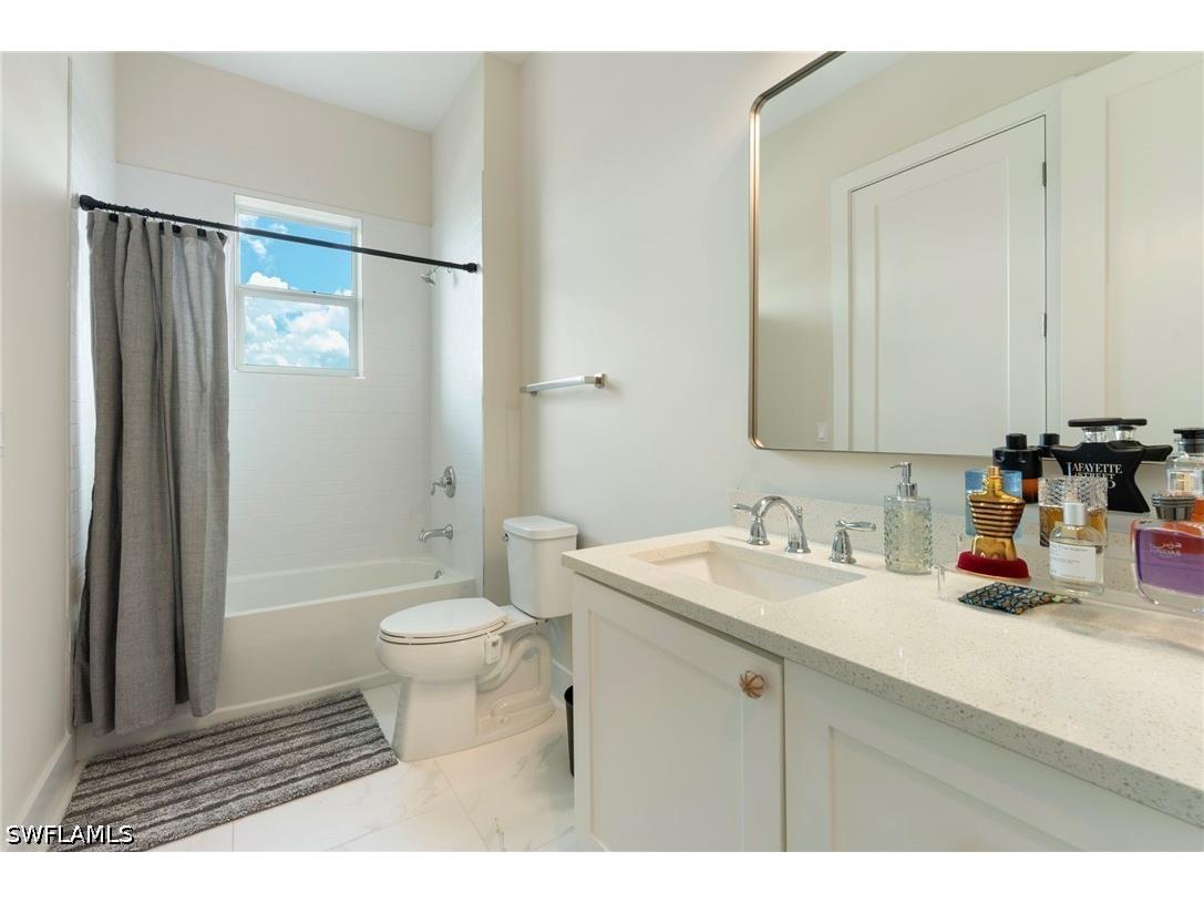 158 Cambria Lane Naples FL 34112 226021443 image29