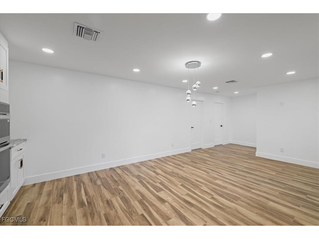 158 Dow Lane North Fort Myers FL 33917 2025025658 image10