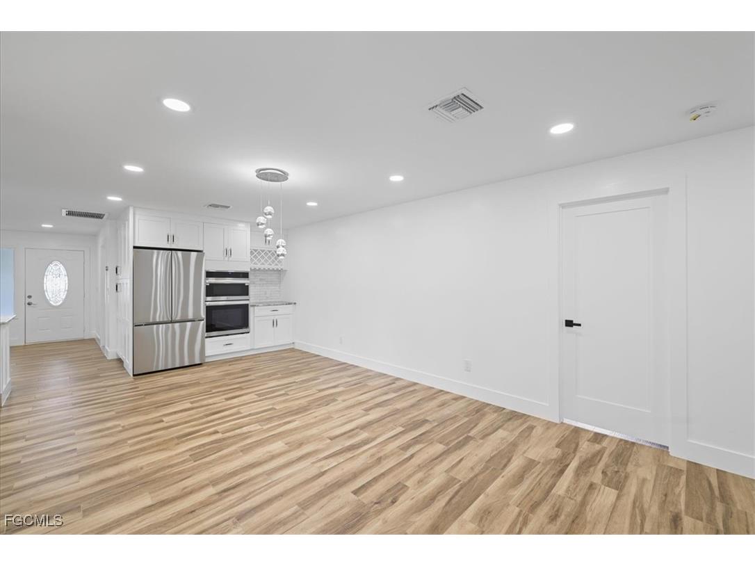 158 Dow Lane North Fort Myers FL 33917 2025025658 image11