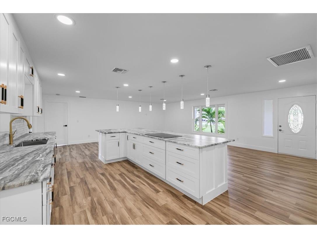 158 Dow Lane North Fort Myers FL 33917 2025025658 image32