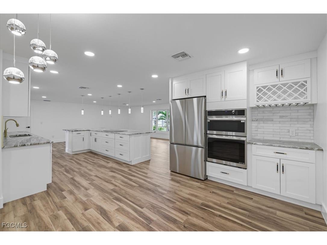 158 Dow Lane North Fort Myers FL 33917 2025025658 image8