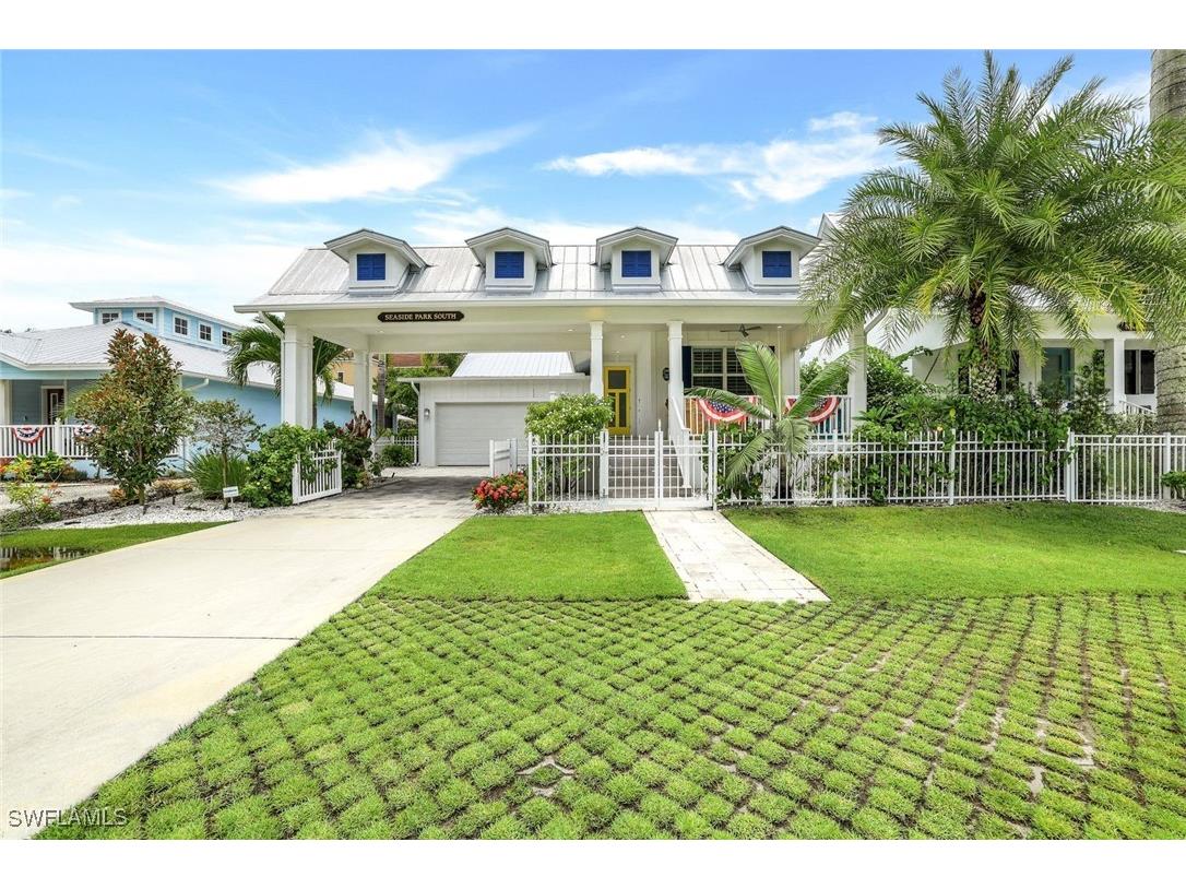 158 Jeepers Drive Naples FL 34112 225005036 image1