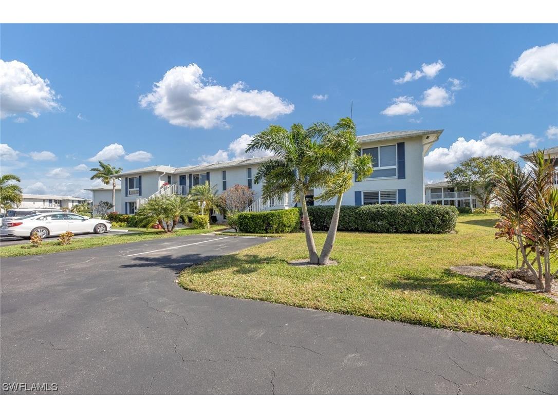 158 Lollypop Lane #1 Naples FL 34112 224014425 image1