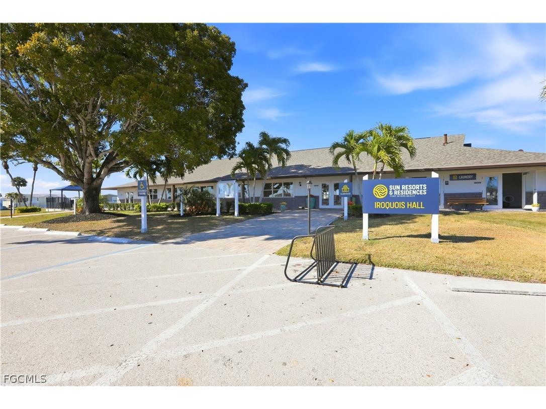 158 Nanaimo Trail Fort Myers Beach FL 33931 2026005541 image5